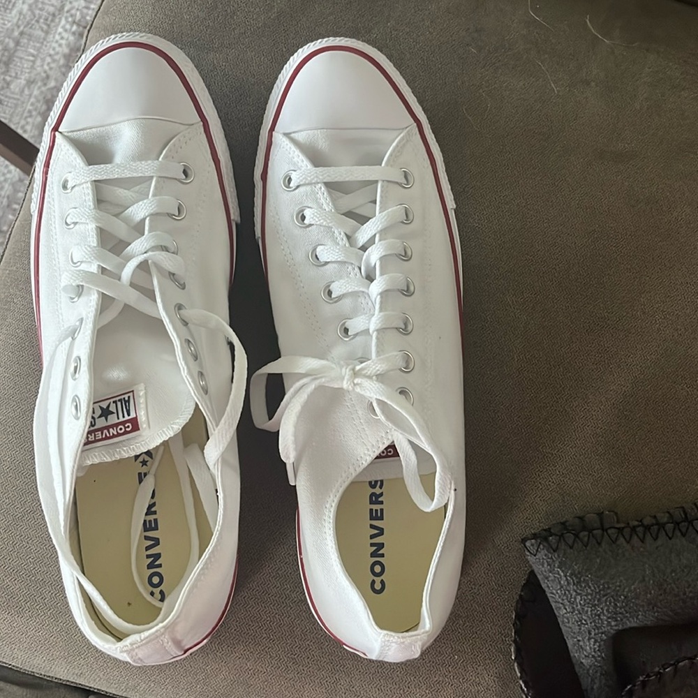 Converse Chuck Taylor’s optical white never worn new in box men’s 13